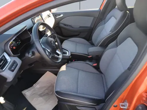 Renault Clio Clio E-Tech full hybrid 145 Techno - Photo 9