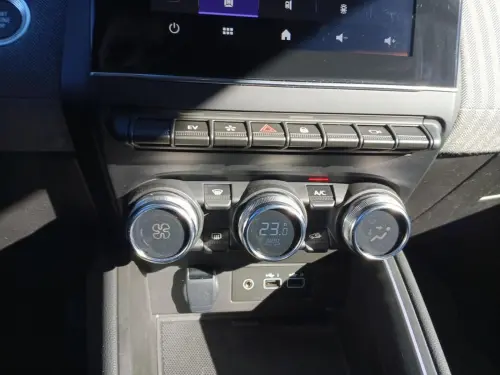 Renault Clio Clio E-Tech full hybrid 145 Techno - Photo 20