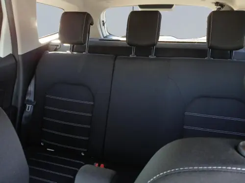 Dacia Duster ECO-G 100 4x2 Prestige - Photo 15