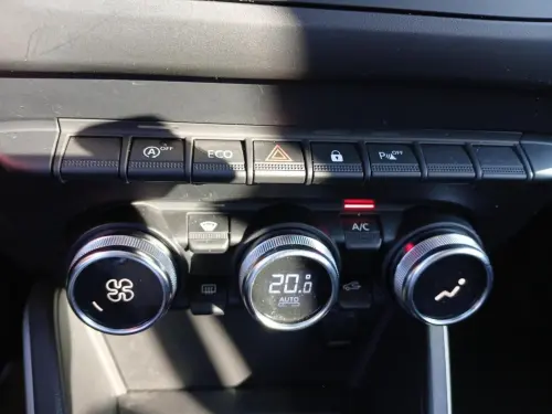 Dacia Duster ECO-G 100 4x2 Prestige - Photo 18