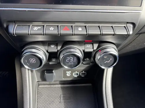 Renault Captur mild hybrid 140 Techno - Photo 21