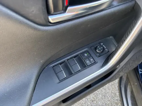 Toyota RAV4 RAV4 Hybride Pro 222 ch AWD-i Dynamic Business + - Photo 10