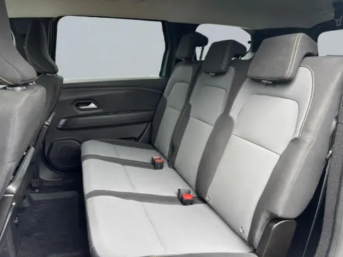 Dacia Jogger Hybrid 140 7 places Extreme - Photo 15