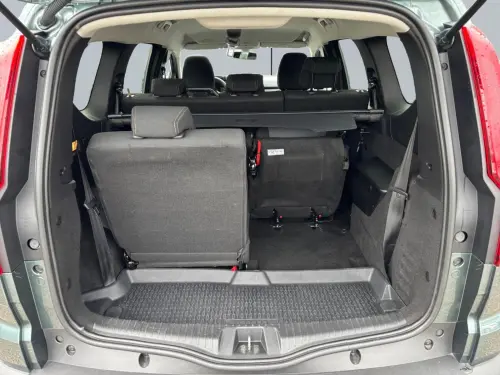 Dacia Jogger Hybrid 140 7 places Extreme - Photo 18