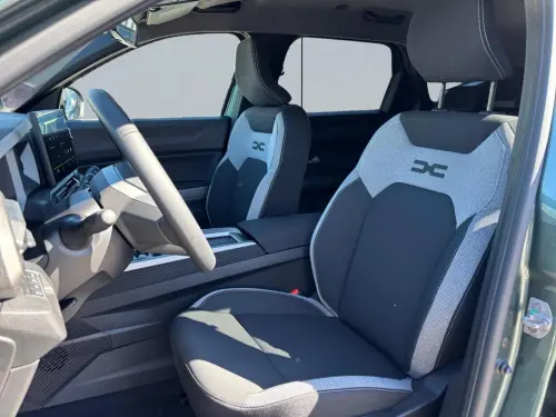 Dacia Bigster Bigster Hybrid 155 Journey - Photo 9