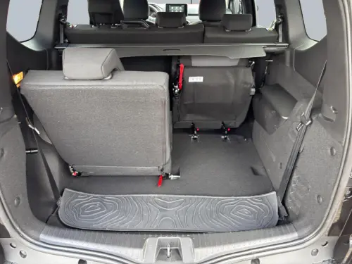 Dacia Jogger TCe 110 7 places GSR2 Extreme - Photo 18