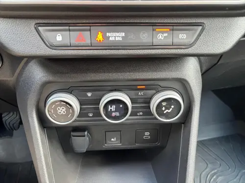 Dacia Jogger TCe 110 7 places GSR2 Extreme - Photo 20