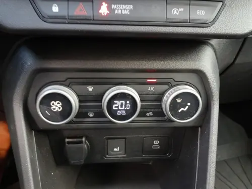 Dacia Sandero ECO-G 100 GSR2 Stepway Extreme - Photo 19