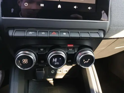 Renault Clio Clio TCe 90 ch GSR2 Techno - Photo 20