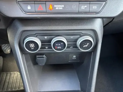 Dacia Sandero TCe 90 GSR2 Journey - Photo 20