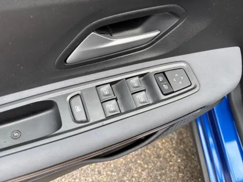 Dacia Sandero ECO-G 100 GSR2 Stepway Extreme + - Photo 10