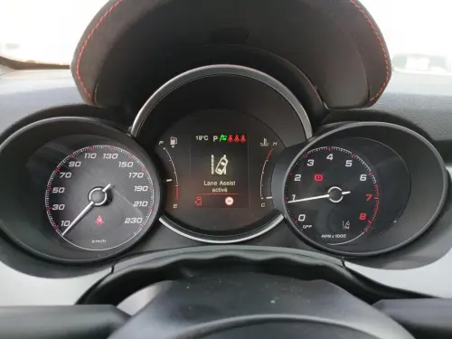 Fiat 500 500X 1.3 FireFly Turbo T4 150 ch DCT Sport - Photo 19