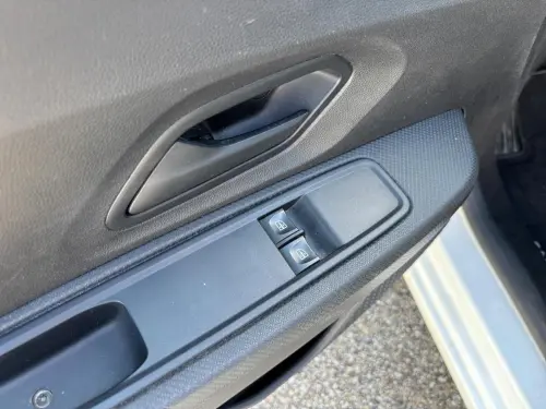 Dacia Sandero ECO-G 100 Essential - Photo 10