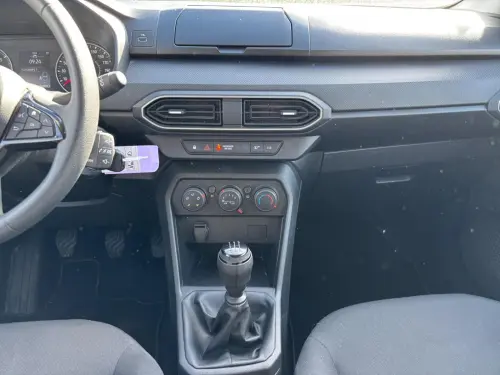 Dacia Sandero ECO-G 100 Essential - Photo 14