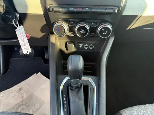 Renault Clio Clio E-Tech hybride 145 Evolution - Photo 14
