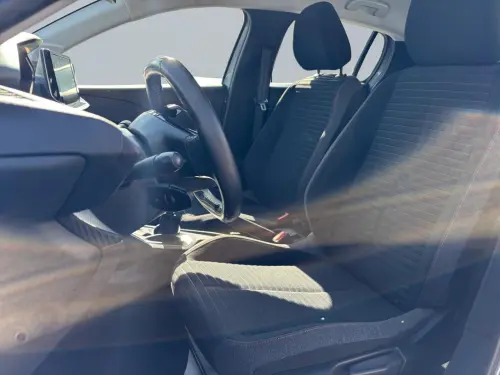 Peugeot 208 PureTech 100 S&S BVM6 Active - Photo 9