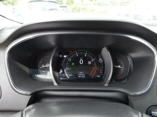 Renault Megane Mégane IV Berline TCe 140 EDC FAP Intens - Photo 13