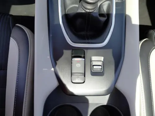 Nissan Qashqai Mild Hybrid 140 ch Tekna - Photo 24