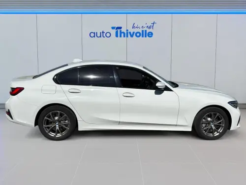 BMW Serie 3 330e 292 ch BVA8 Edition Sport - Photo 5