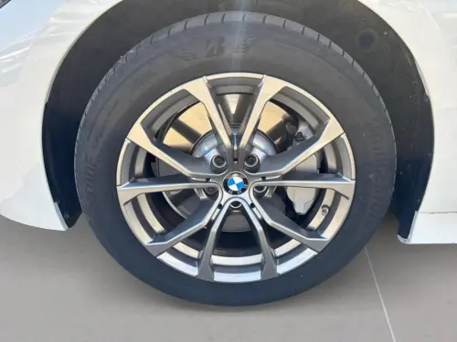 BMW Serie 3 330e 292 ch BVA8 Edition Sport - Photo 8