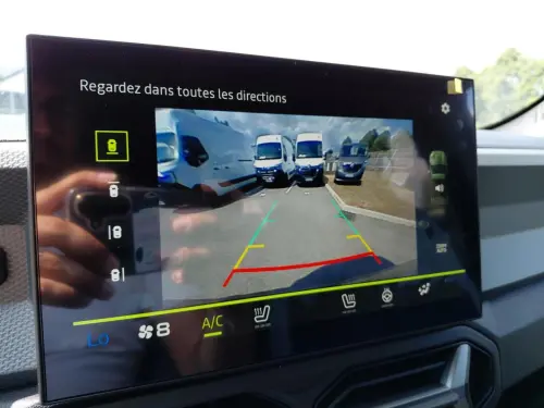 Dacia Duster Mild Hybrid 130 4x4 Journey - Photo 23