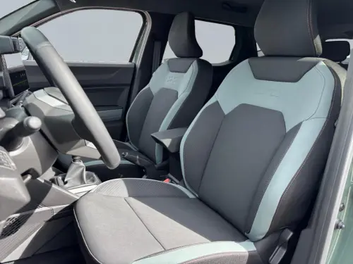 Dacia Duster Mild Hybrid 130 4x4 Extreme - Photo 9