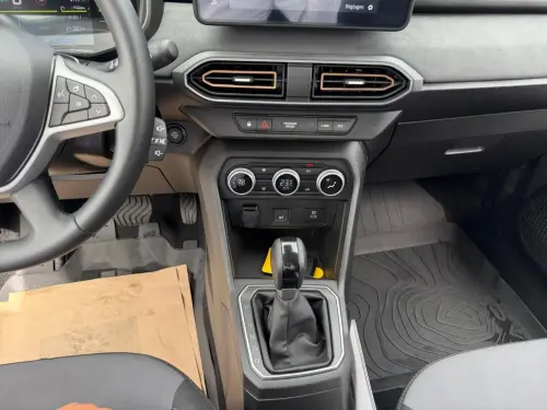 Dacia Jogger Hybrid 140 7 places GSR2 Extreme + - Photo 14