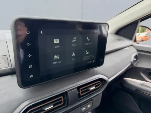 Dacia Jogger Hybrid 140 7 places GSR2 Extreme + - Photo 17