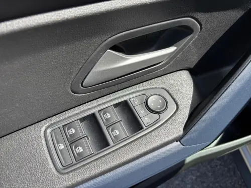 Dacia Duster Hybrid 140 Journey - Photo 10