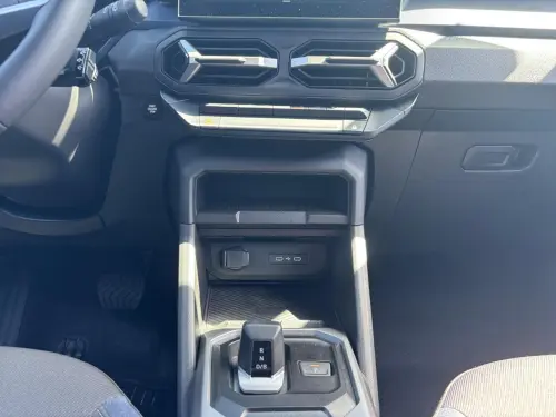 Dacia Duster Hybrid 140 Journey - Photo 14