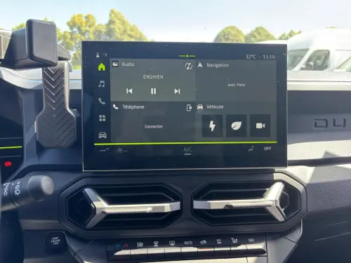 Dacia Duster Hybrid 140 Journey - Photo 20