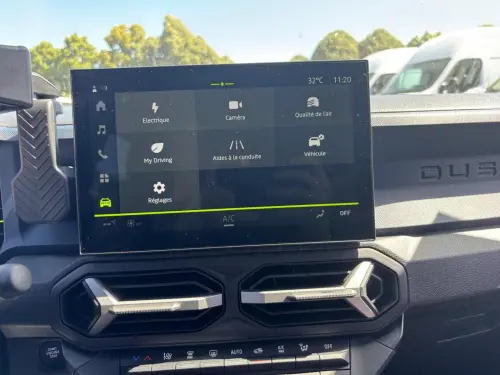 Dacia Duster Hybrid 140 Journey - Photo 22