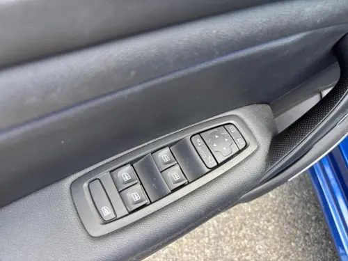Renault Megane Mégane IV Berline E-TECH Plug-In Hybride 160 R.S. Line - Photo 10