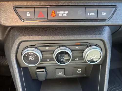 Dacia Jogger Hybrid 140 7 places GSR2 Extreme - Photo 21
