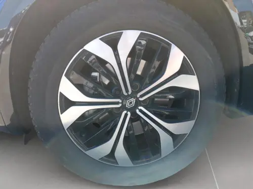 Renault Austral E-Tech hybrid 200 Techno - Photo 8