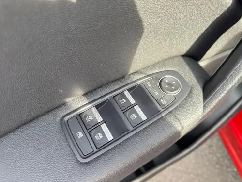 Renault Captur TCe 90 Techno - Photo 10
