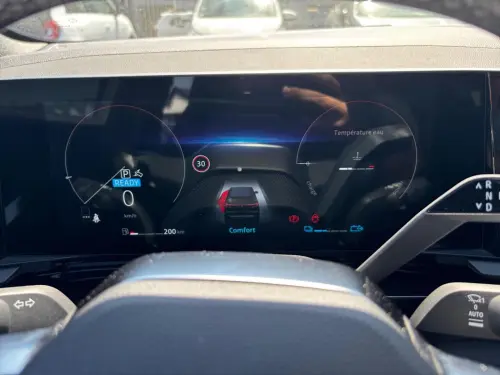 Renault Austral E-Tech hybrid 200 Techno - Photo 13