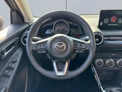 Mazda 2 1.5 E-SKYACTIV G M HYBRID 115 CH EXCLUSIVE-LINE - Photo 12