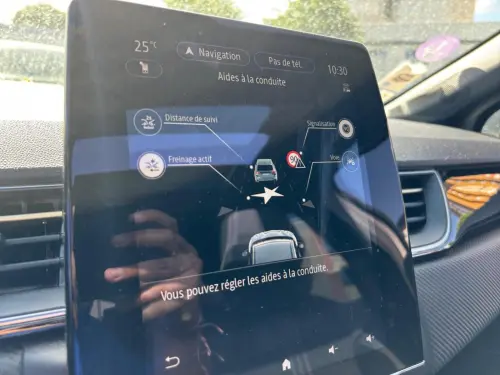 Renault Captur E-Tech full hybrid 145 Engineered - Photo 20