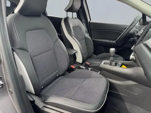 Renault Captur mild hybrid 140 Techno fast track - Photo 16