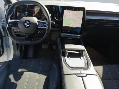 Renault Austral E-Tech hybrid 200 Techno - Photo 11