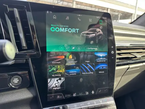 Renault Austral E-Tech hybrid 200 Iconic - Photo 20