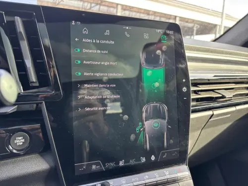 Renault Austral E-Tech hybrid 200 Iconic - Photo 21