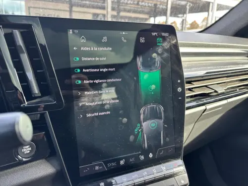 Renault Austral E-Tech hybrid 200 Iconic - Photo 24