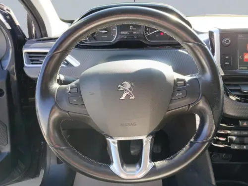 Peugeot 208 PureTech 110ch S&S BVM6 Allure - Photo 12
