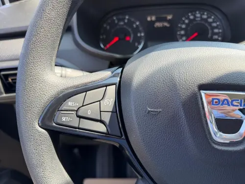 Dacia Sandero SCe 65 Access - Photo 17