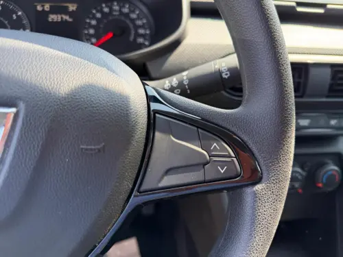 Dacia Sandero SCe 65 Access - Photo 18