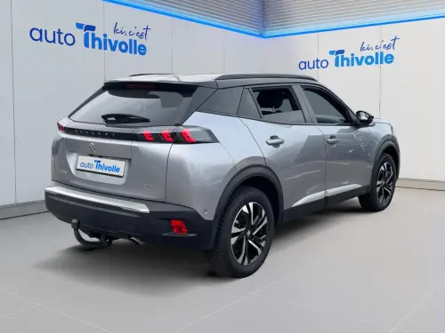 Peugeot 2008 BlueHDi 130 S&S EAT8 GT - Photo 4