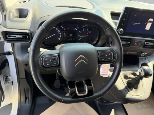 Citroën Berlingo M 650 BLUEHDI 100 S&S BVM6 - Photo 11
