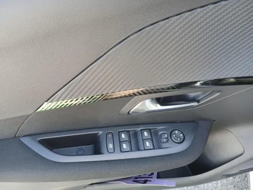 Peugeot 208 PureTech 100 S&S BVM6 Active - Photo 10